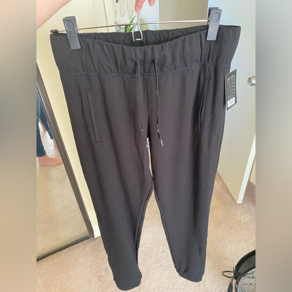 Ethika Joggers